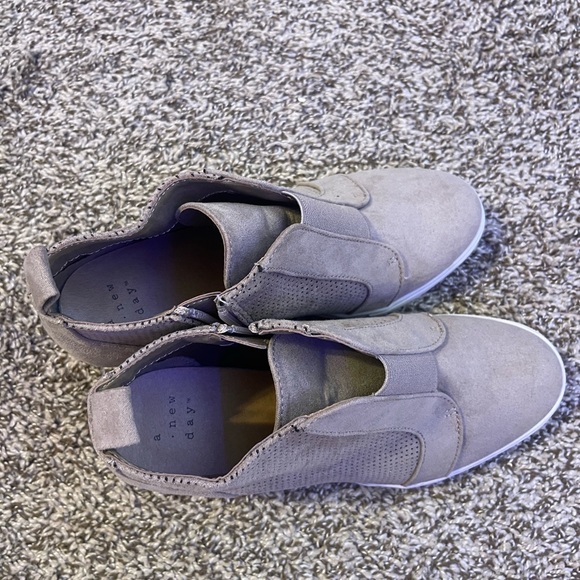 Booties - Picture 2 of 5